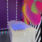 Capsule Karaoke - Jacuzzi - Nintendo Switch 2 - Projecteur Apartamento Valenciennes