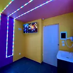 Capsule Karaoke - Jacuzzi - Nintendo Switch 2 - Projecteur *