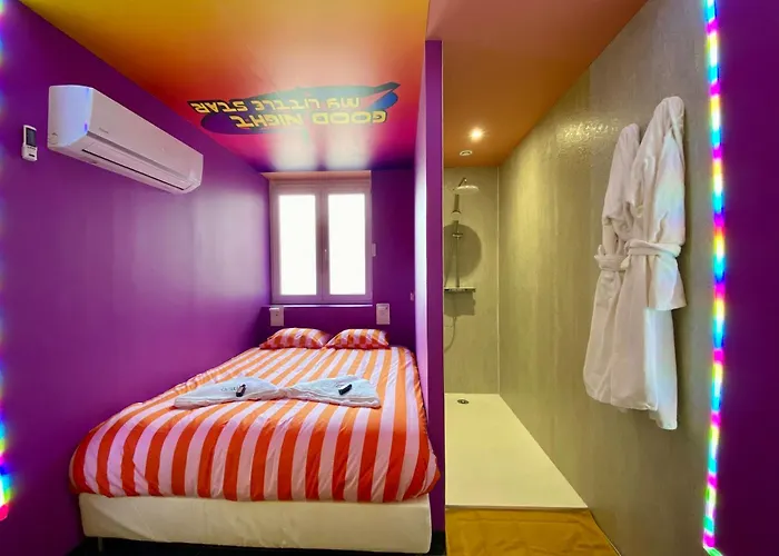 Capsule Karaoke - Jacuzzi - Nintendo Switch 2 - Projecteur Apartamento *